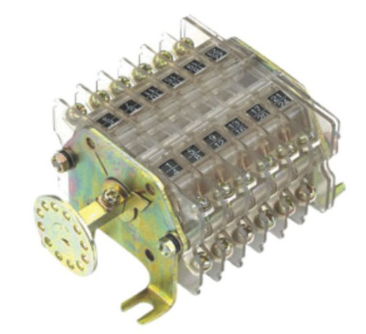 F6-□III/W系列輔助開(kāi)關(guān)